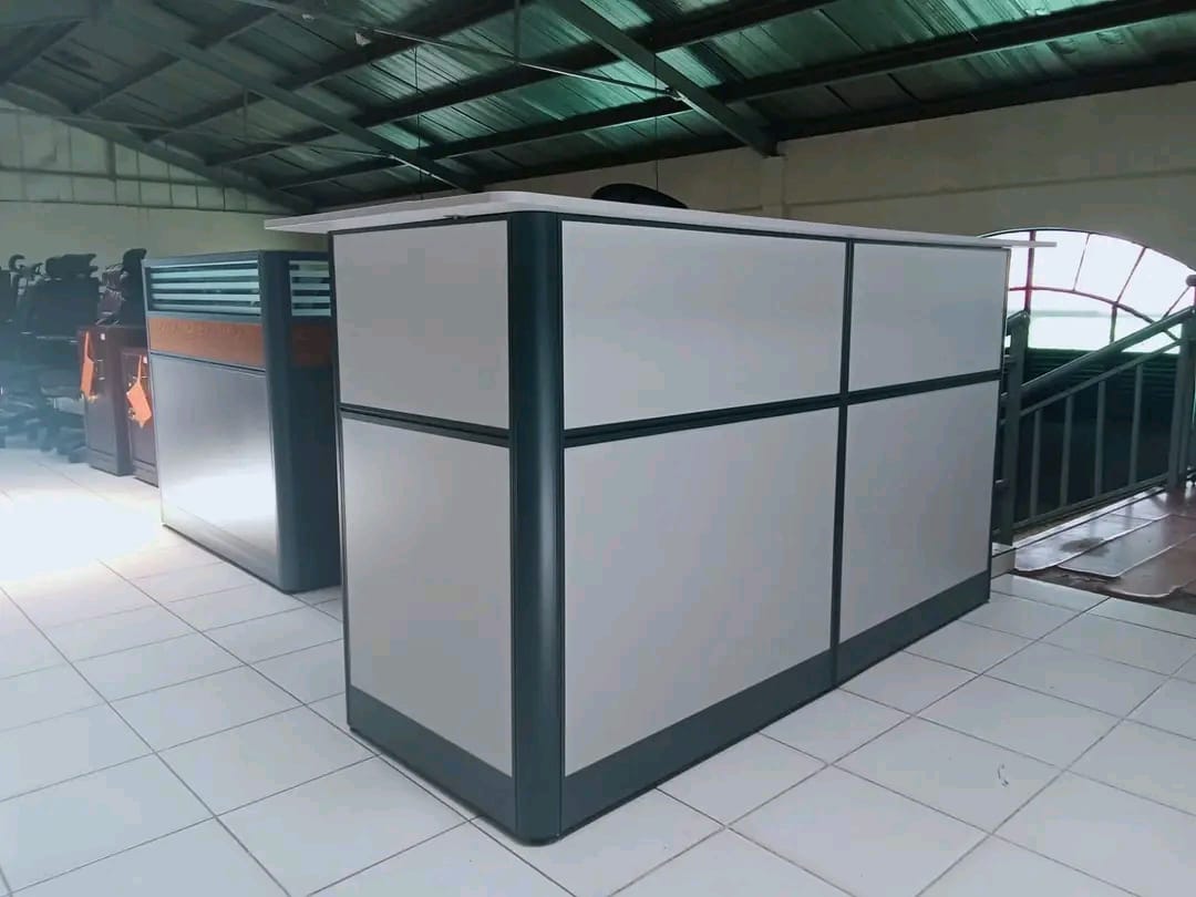 Reception desk